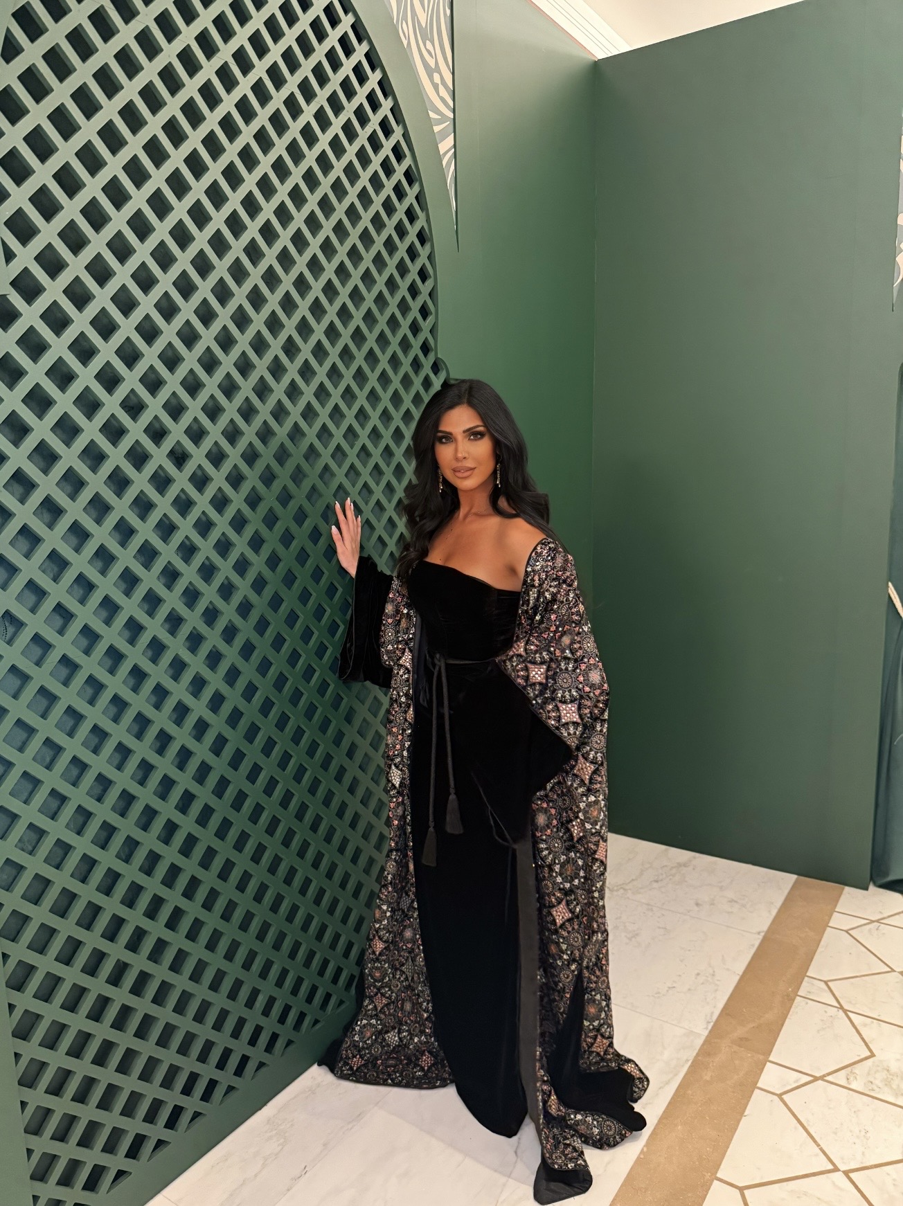 Formal Evening Abaya 3
